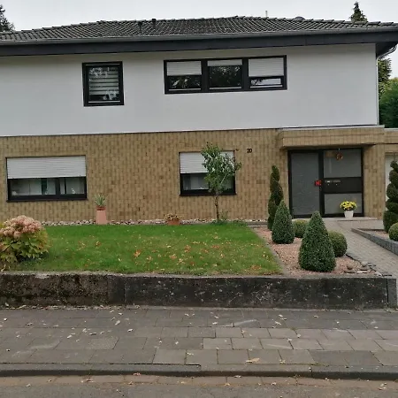 Haus Aurora - Im Gruenen, Zentral Gelegen Apartment Zweibruecken Exterior photo