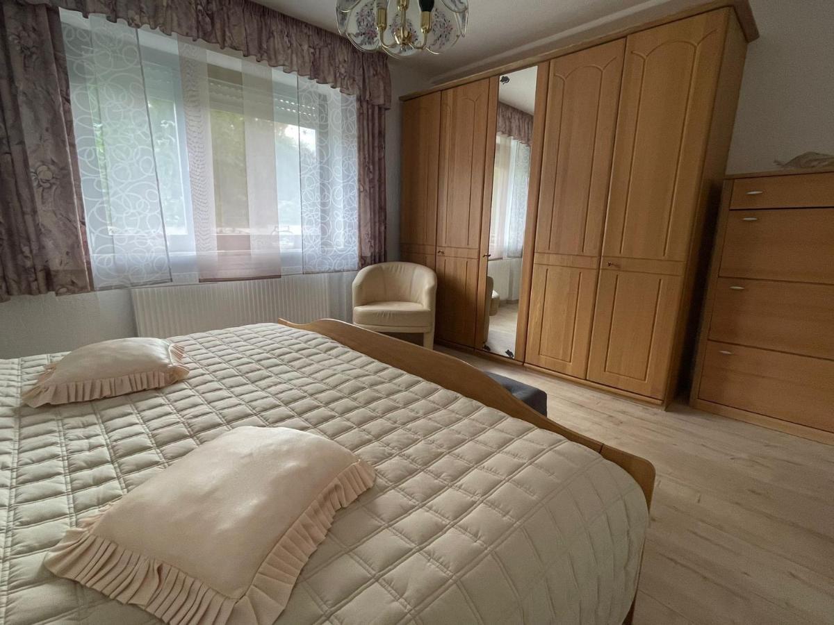 Apartment Haus Aurora - Im Gruenen, Zentral Gelegen Zweibruecken